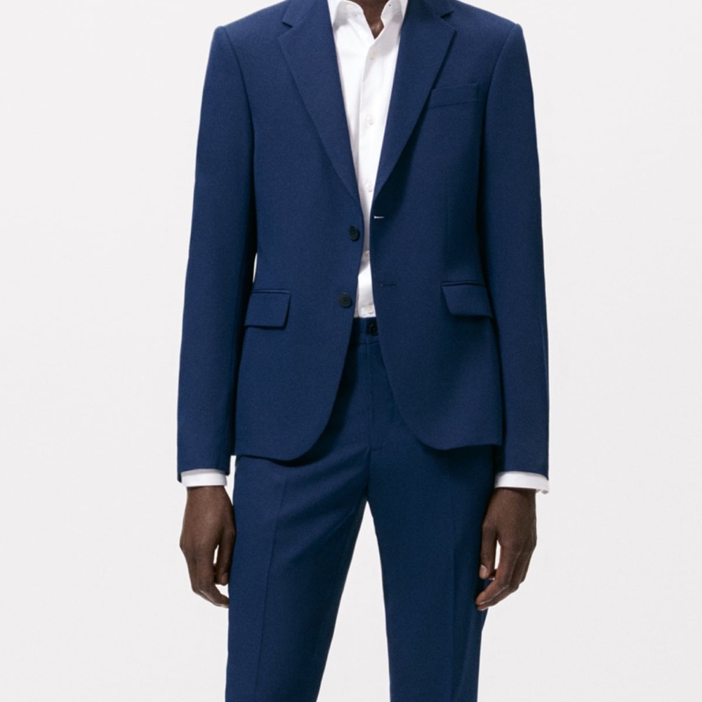 Zara navy men’s suit
